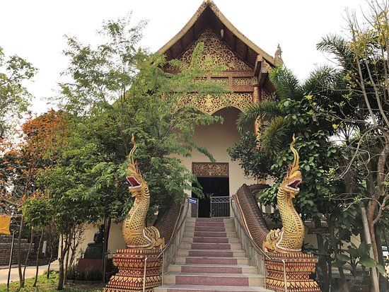 Wat Doi Ngam Muang